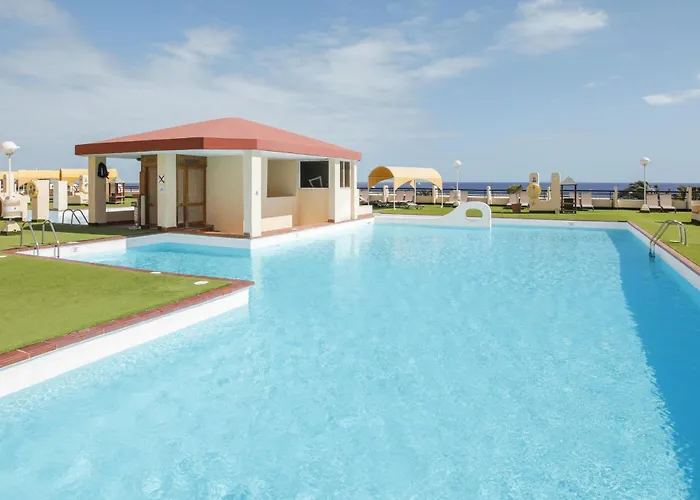 Apartamento Palm Garden With Sea Views To The Pools And