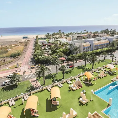 Palm Garden With Sea Views To The Pools And Morro Jable (Fuerteventura)